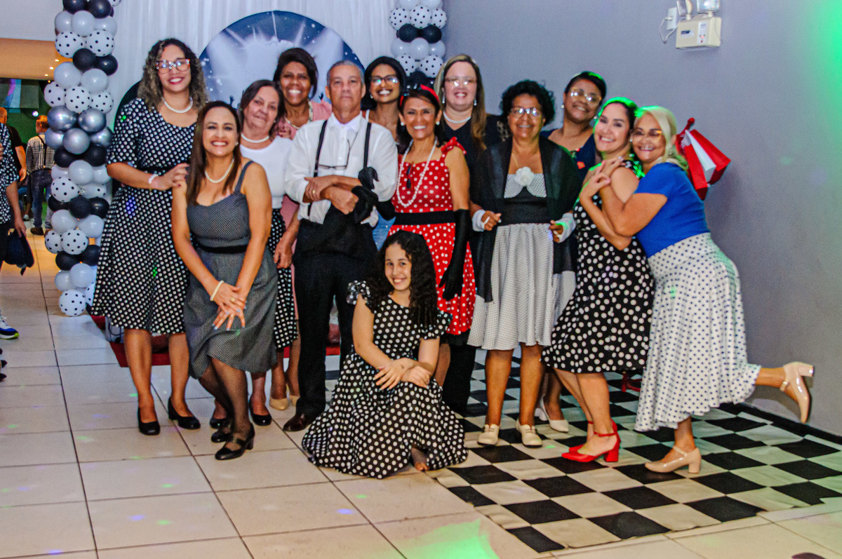 festa-familia-60anos-anos60-vera-lucia-magia&fantisia-zonanorte-carol-salermo-fotografia-afetiva-rio-de-janeiro