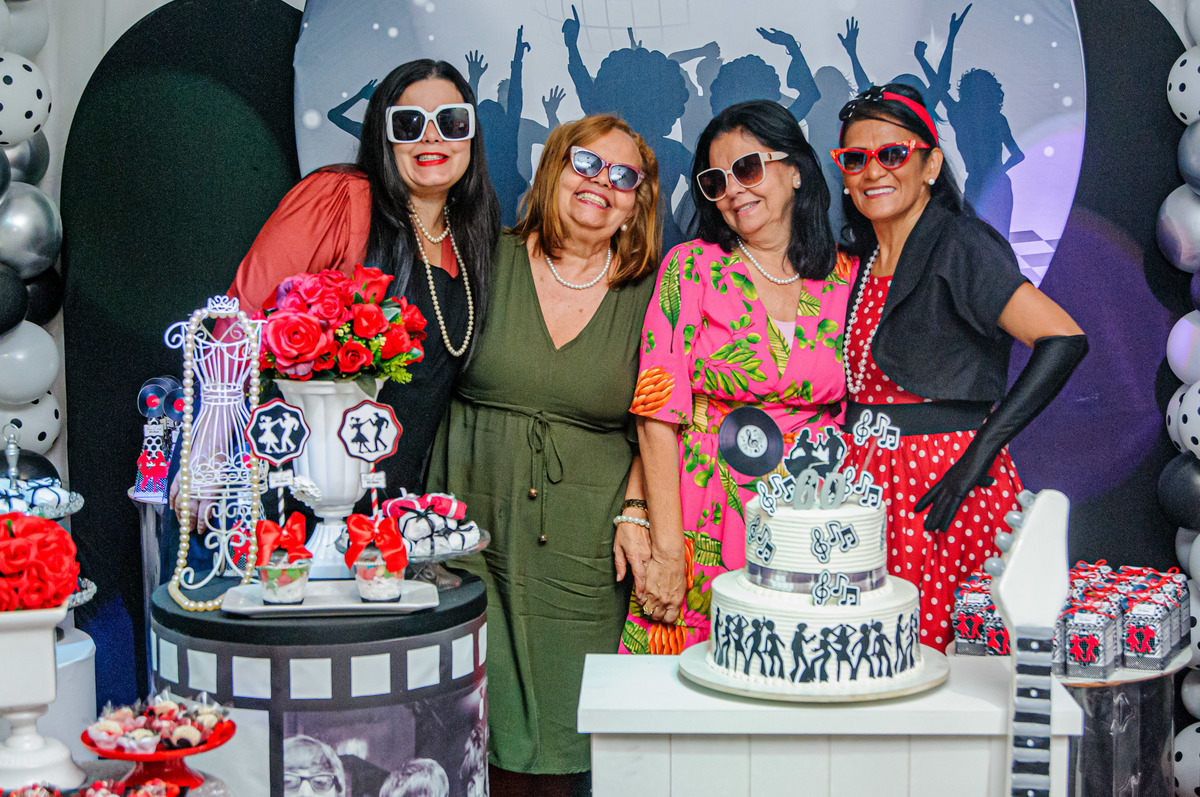 festa-familia-60anos-anos60-vera-lucia-magia&fantisia-zonanorte-carol-salermo-fotografia-afetiva-rio-de-janeiro