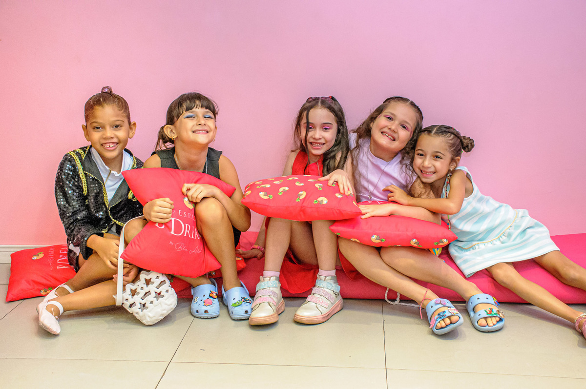 festa-infantil-menina-caçula-kpop-baladinha-meninas-cha-da-tarde--carol-salermo-fotografia-afetiva-bdreams-viabrasilshopping-rio-de-janeiro