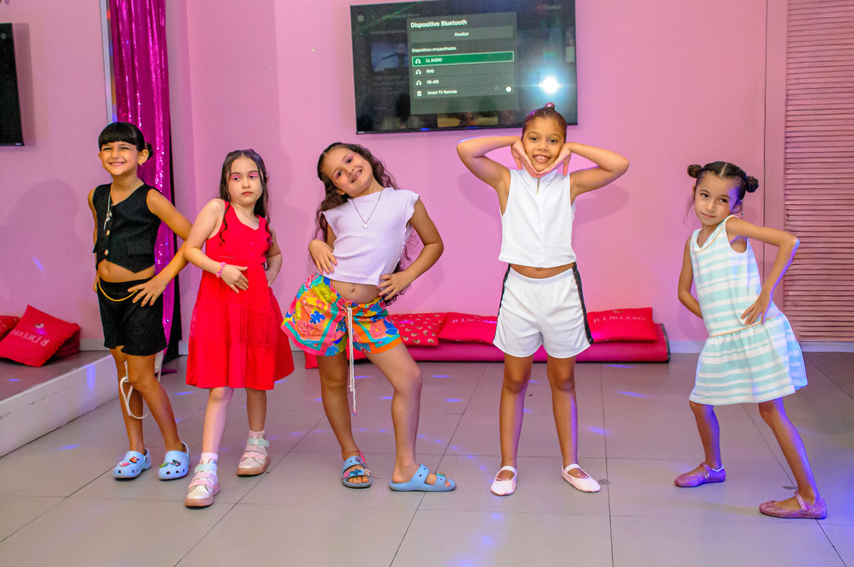 festa-infantil-menina-caçula-kpop-baladinha-meninas-cha-da-tarde--carol-salermo-fotografia-afetiva-bdreams-viabrasilshopping-rio-de-janeiro