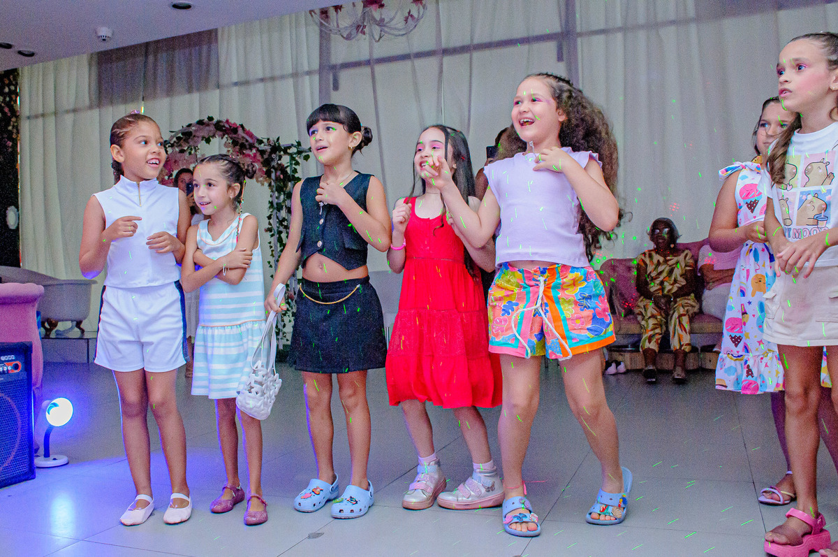 festa-infantil-menina-caçula-kpop-baladinha-meninas-cha-da-tarde--carol-salermo-fotografia-afetiva-bdreams-viabrasilshopping-rio-de-janeiro