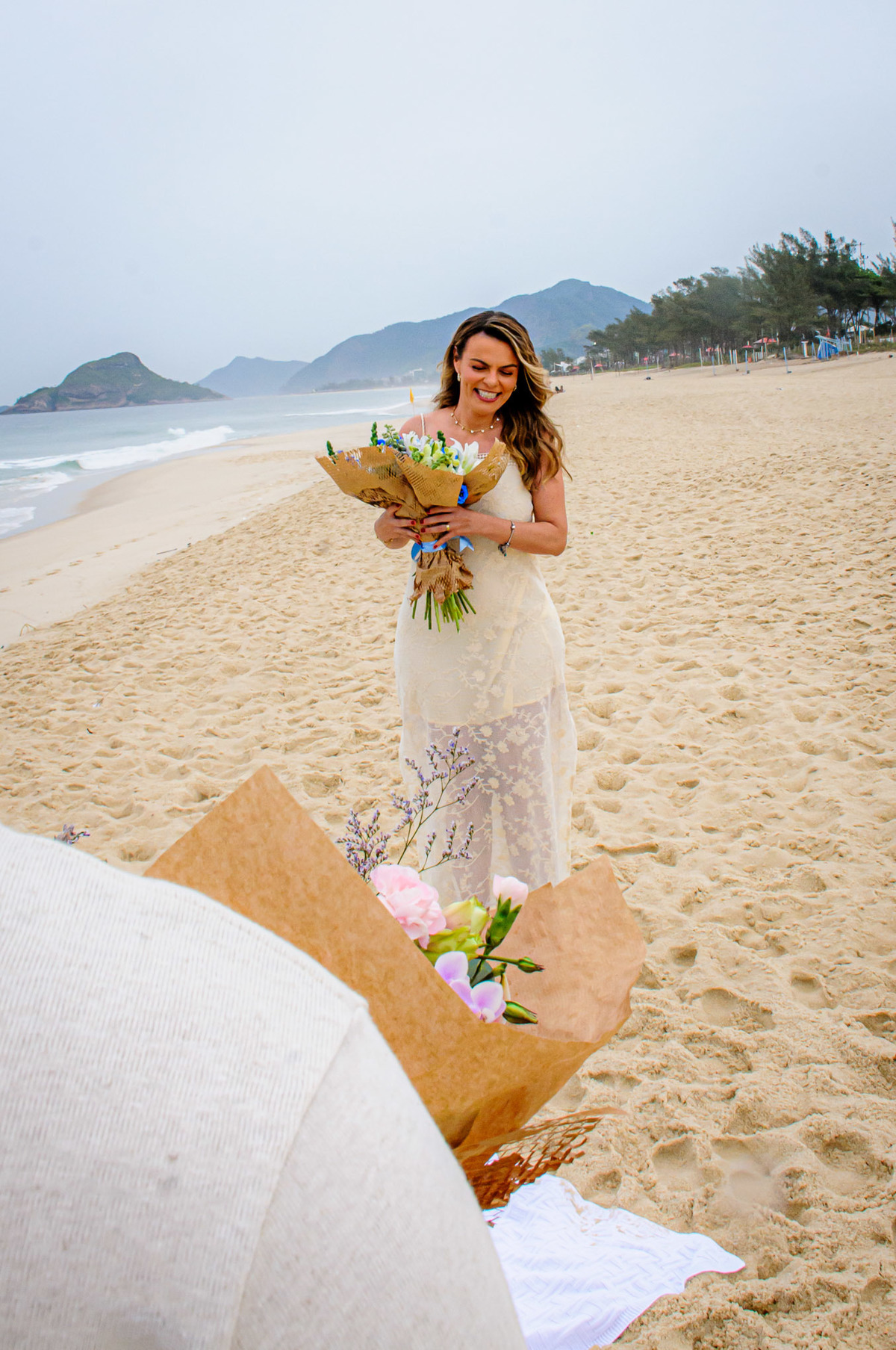 ensaio-gestante-manu-ornelas-peixaria-divina-providencia-revelacao-menina-menino-praia-recreio-rio-janeiro-carol-salermo-fotografia-afetiva