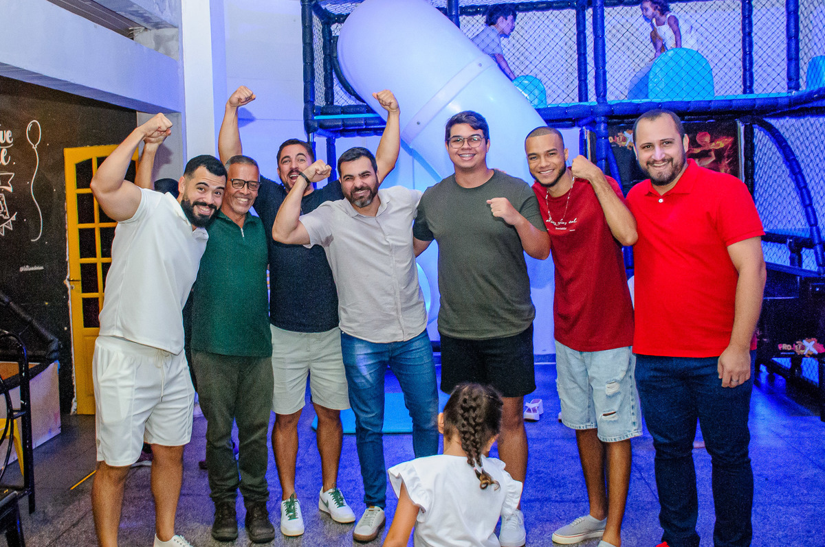 festa-infantil-ester-estevao-2anos-gemeos-mickey-praia-casa-kids-buffet-vila-penha-carol-salermo-fotografia-afetiva-lifestyle-rio-de-janeiro