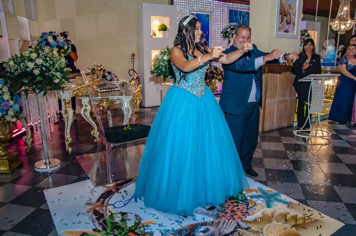 festa-debutante-XVanos-adolescente-mocinha-transição-makingoff-casa525-vista-alegre-zona-norte-rio-janeiro-carol-salermo-fotografia-afetiva