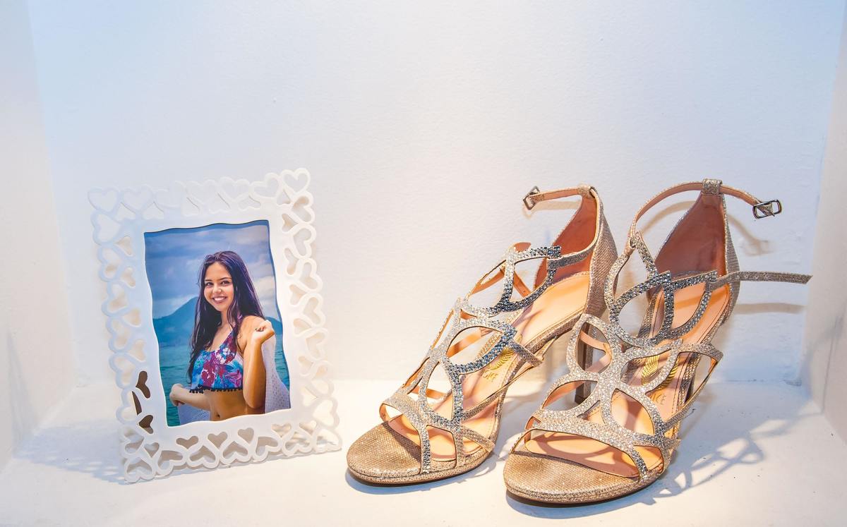 festa-debutante-XVanos-adolescente-mocinha-transição-makingoff-casa525-vista-alegre-zona-norte-rio-janeiro-carol-salermo-fotografia-afetiva