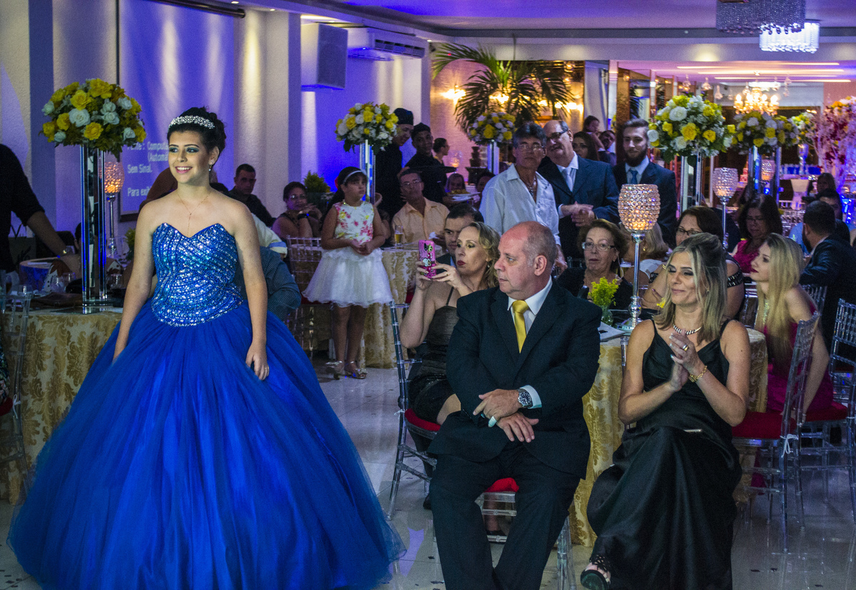 festa-debutante-giovana-XVanos-adolescente-mocinha-transição-lafestifita-meier-zona-norte-rio-janeiro-carol-salermo-fotografia-afetiva