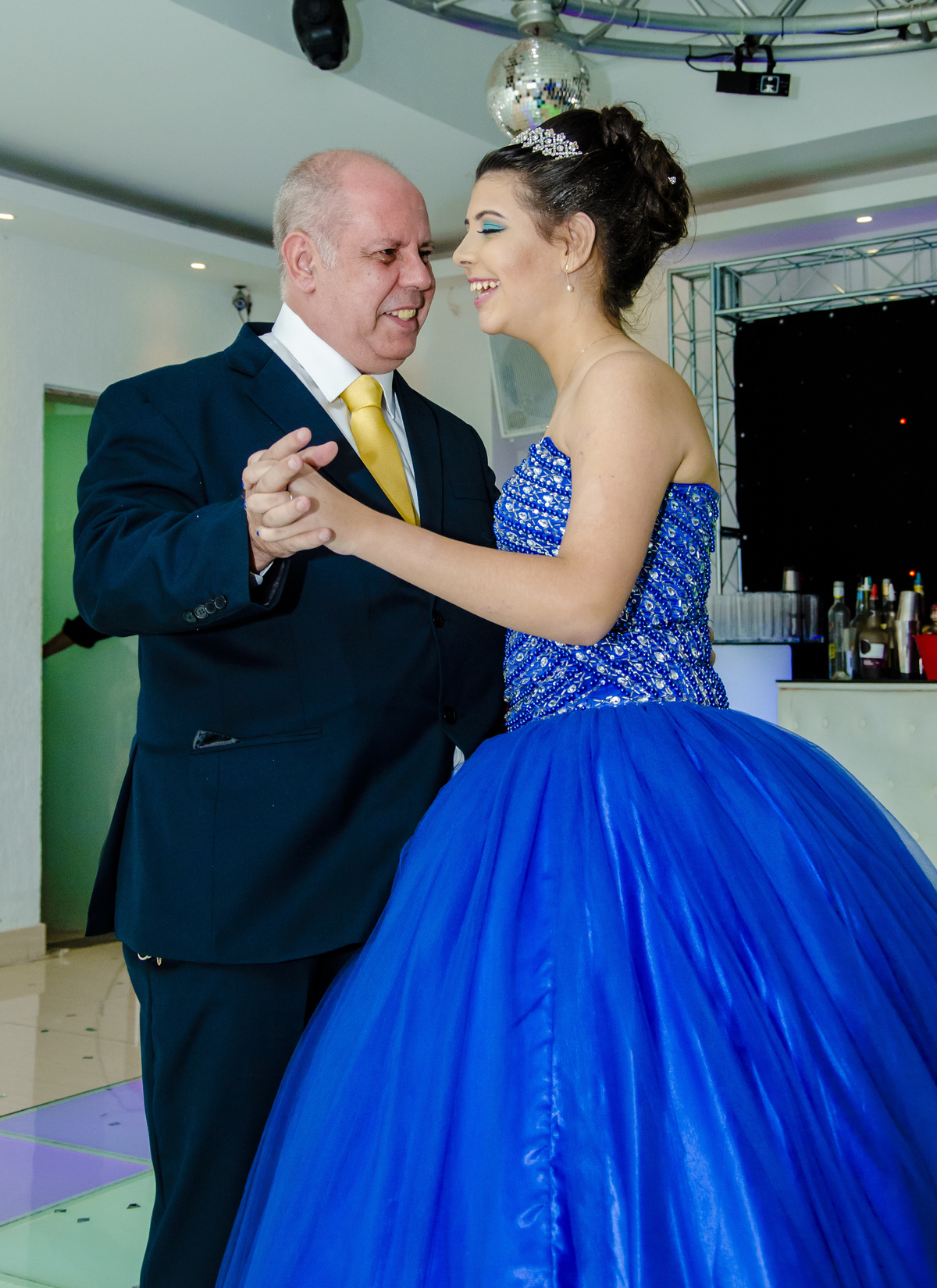 festa-debutante-giovana-XVanos-adolescente-mocinha-transição-lafestifita-meier-zona-norte-rio-janeiro-carol-salermo-fotografia-afetiva