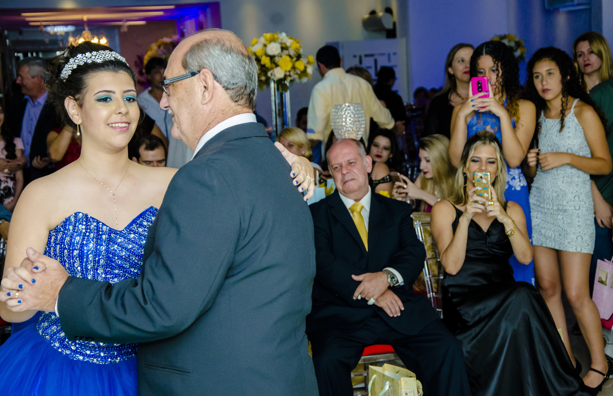 festa-debutante-giovana-XVanos-adolescente-mocinha-transição-lafestifita-meier-zona-norte-rio-janeiro-carol-salermo-fotografia-afetiva