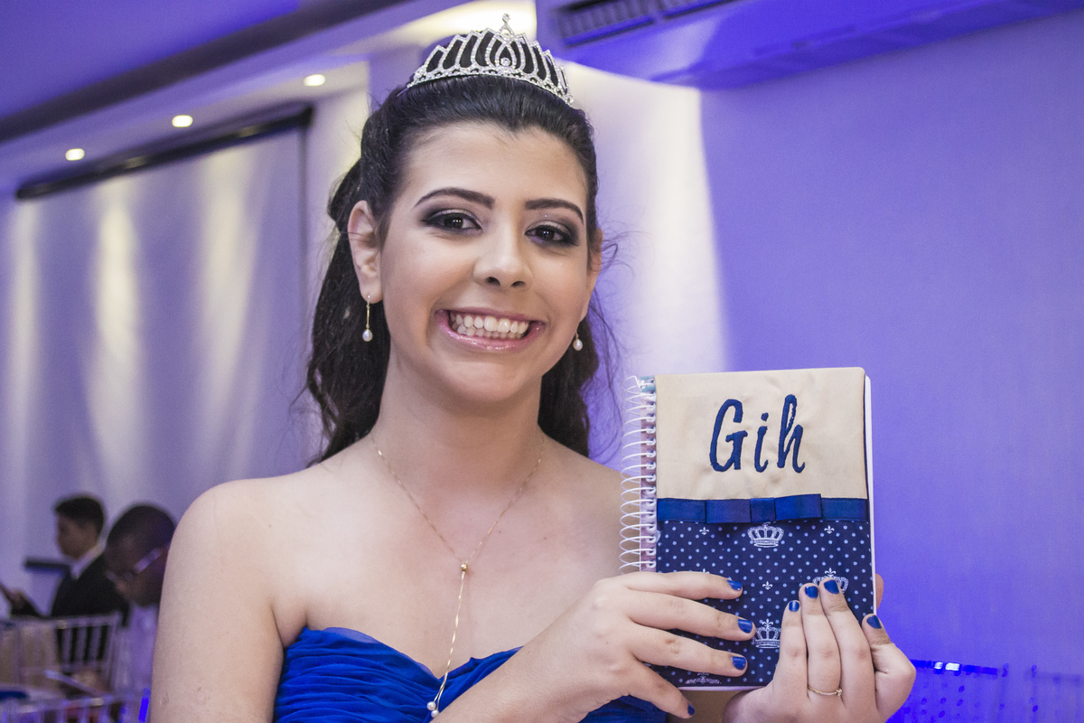 festa-debutante-giovana-XVanos-adolescente-mocinha-transição-lafestifita-meier-zona-norte-rio-janeiro-carol-salermo-fotografia-afetiva