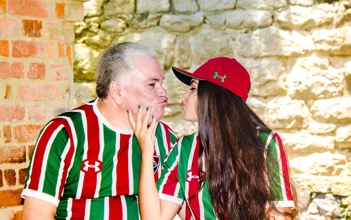 ensaio-debutante-externo-praia-vermelha-parque-gloriamaria-andressa-XVanos-adolescente-mocinha-transição-fluminense-rio-janeiro-carol-salermo-fotografia-afetiva