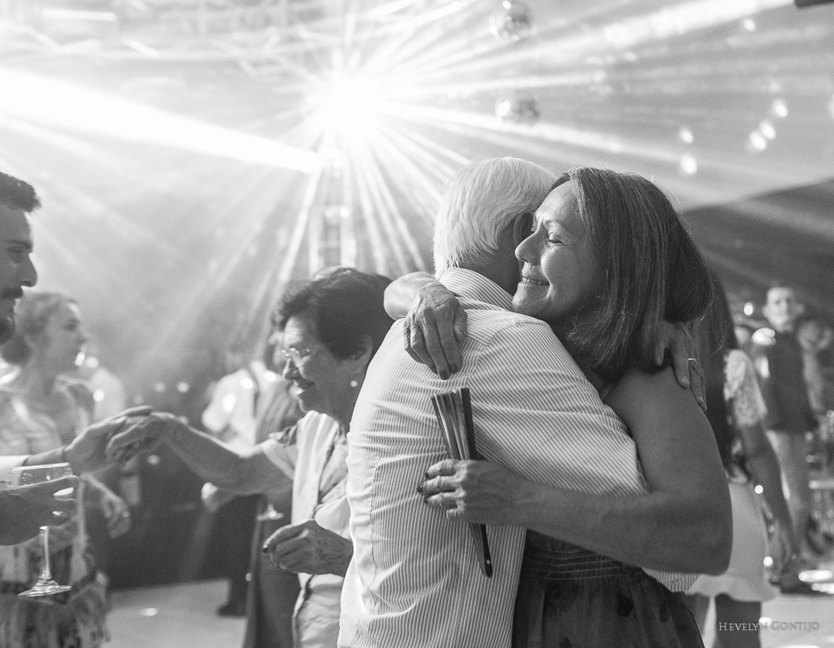 Casamento em Goiânia Lidhiane e Jefferson. E os anjos catam esse amor!