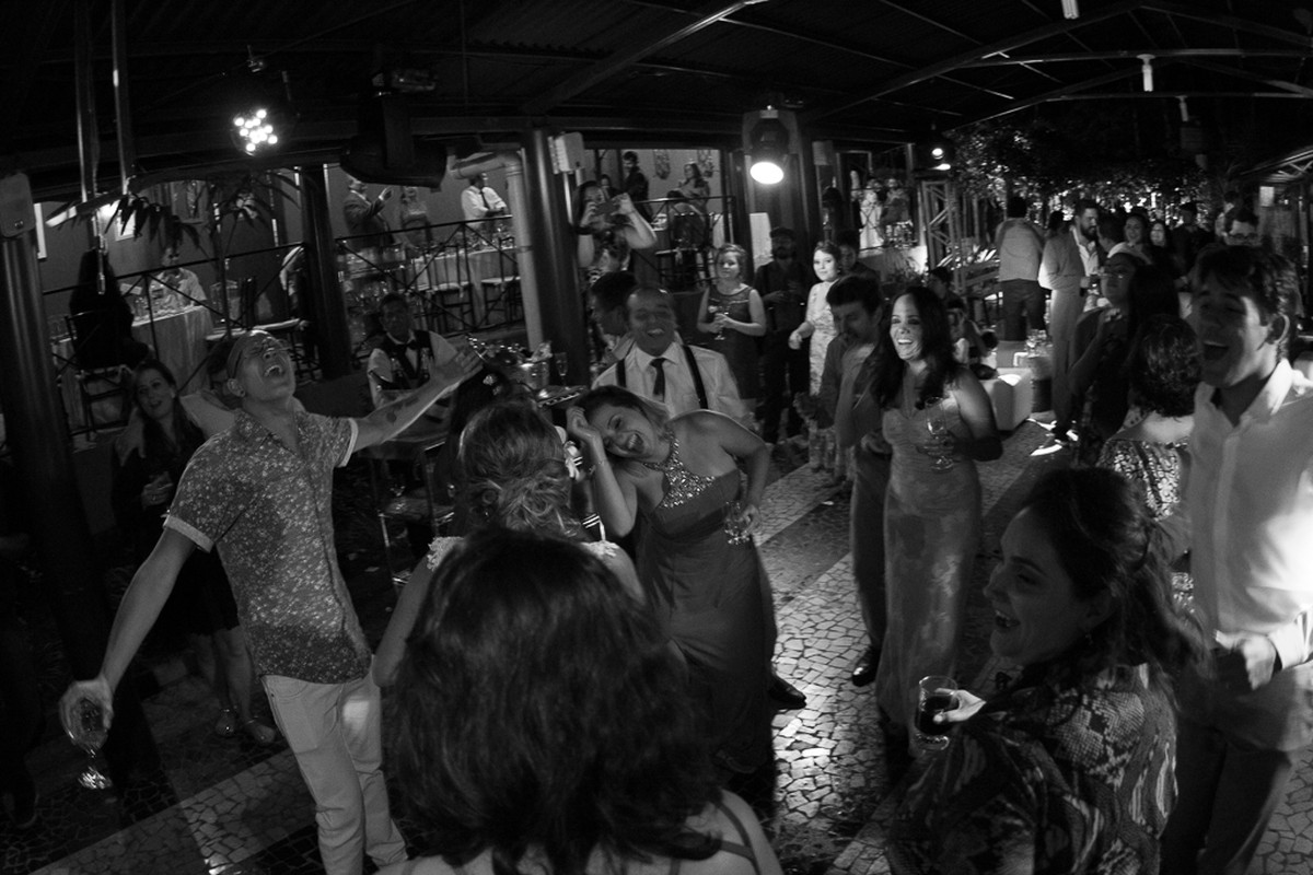 Buquê de Papel, Amor eterno – Renata e Vinícius