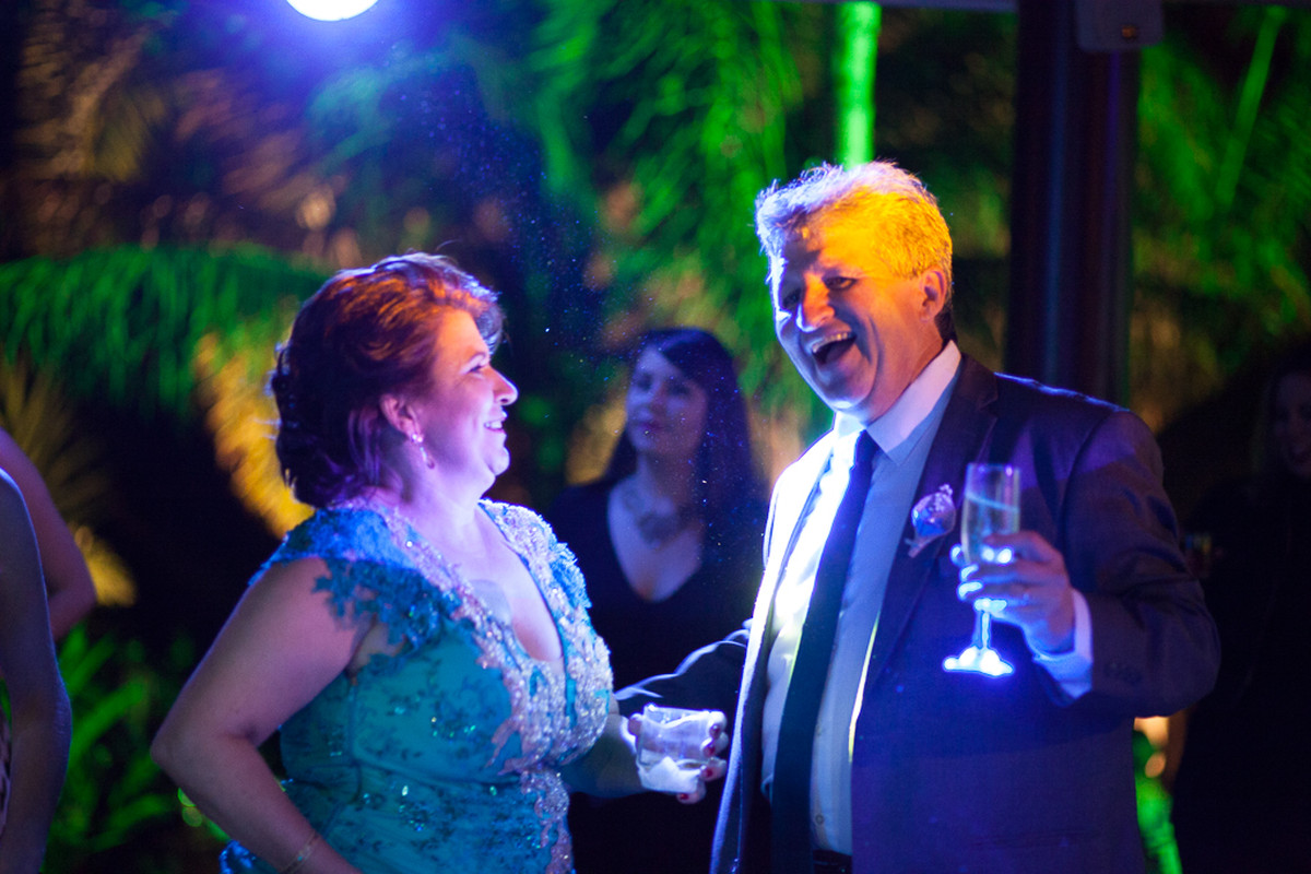 Buquê de Papel, Amor eterno – Renata e Vinícius