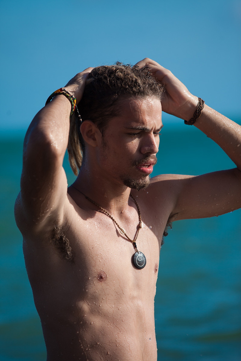 Ensaio Masculino na Praia