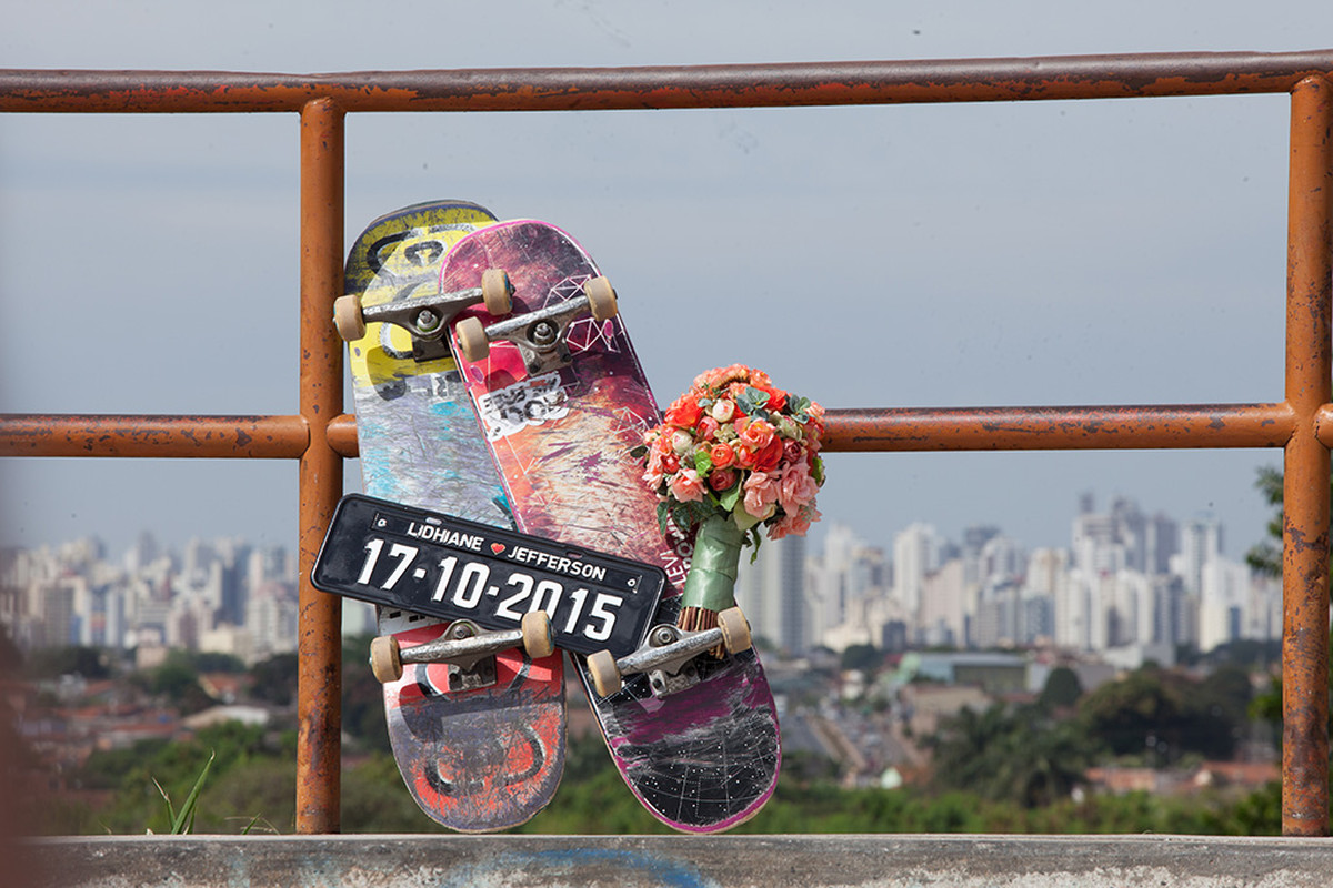 Skate, casamento, verde e amor