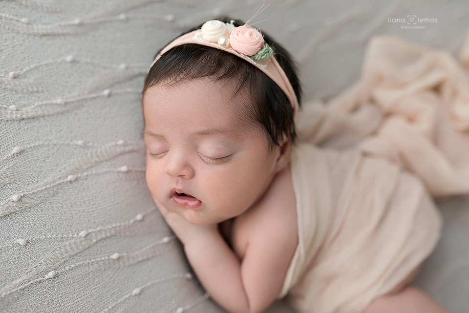 ensaio newborn; estudio de fotografia de recém nascidos; fotografia newborn; fotos de bebes; ensaio de recém nascidos; estúdio especializado em newborn; baby; bebes; fotografa newborn