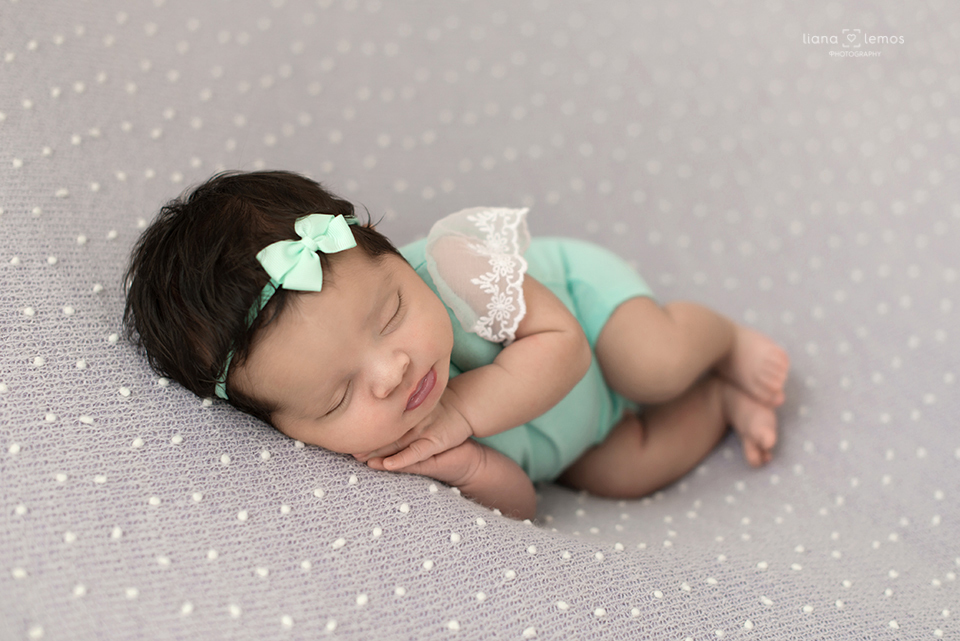 ensaio newborn; estudio de fotografia de recém nascidos; fotografia newborn; fotos de bebes; ensaio de recém nascidos; estúdio especializado em newborn no rio de janeiro; baby; bebes; fotografa newborn no rio de janeiro