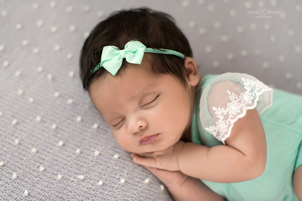 ensaio newborn; estudio de fotografia de recém nascidos; fotografia newborn; fotos de bebes; ensaio de recém nascidos; estúdio especializado em newborn no rio de janeiro; baby; bebes; fotografa newborn no rio de janeiro