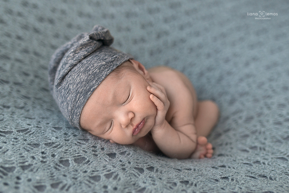 ensaio newborn; estudio de fotografia de recém nascidos; fotografia newborn; fotos de bebes; ensaio de recém nascidos; estúdio especializado em newborn no rio de janeiro; baby; bebes; fotografa newborn no rio de janeiro