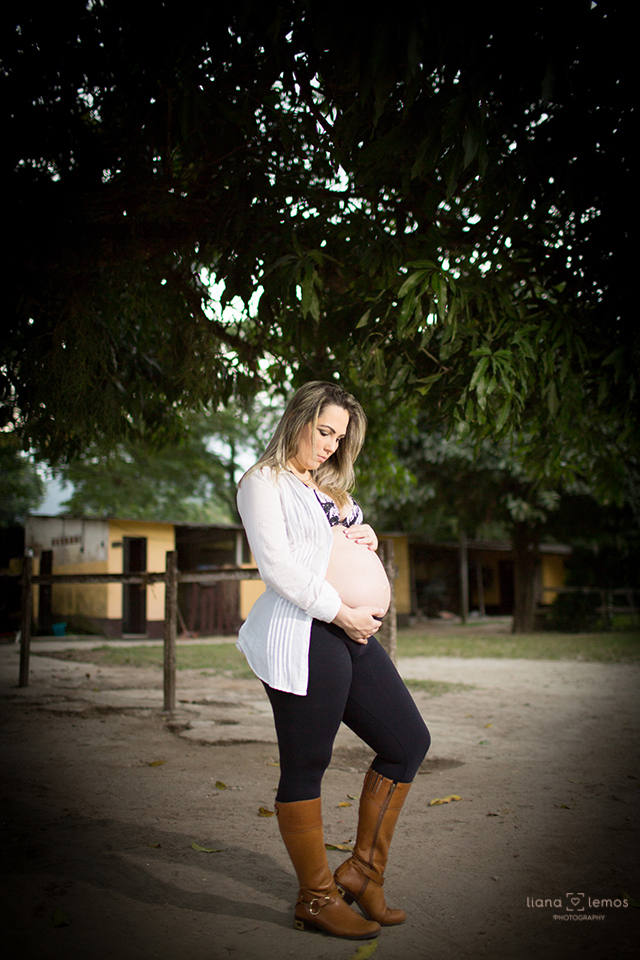 Ensaio de gestante no rio de janeiro; fotografia de gestante; fotografa de gestante no rio de janeiro; ensaio de gestante lifestyle; ensaio de gestante externo; estúdio fotográfico rio de janeiro; book de gestante