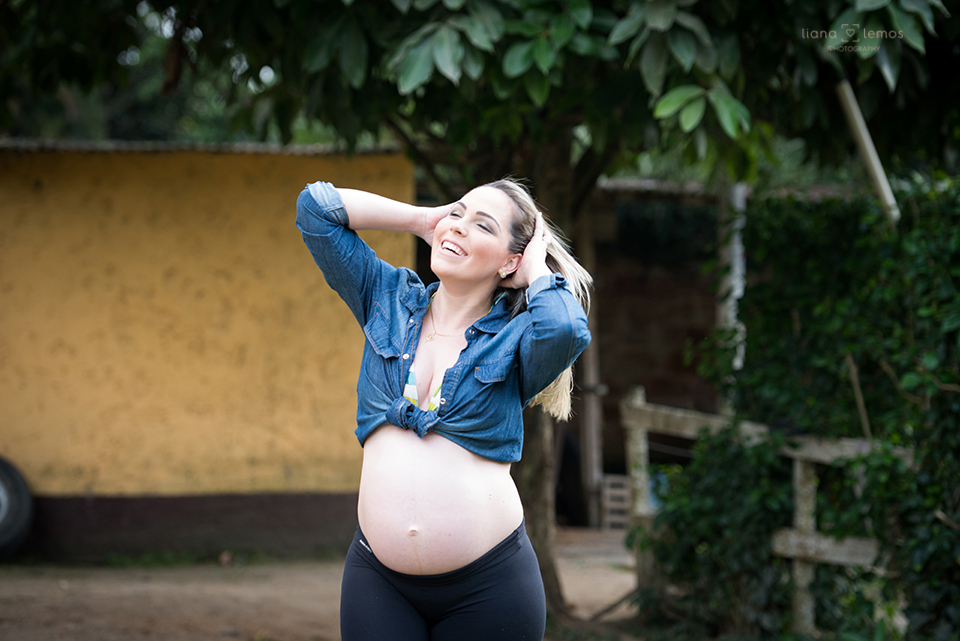 Ensaio de gestante no rio de janeiro; fotografia de gestante; fotografa de gestante no rio de janeiro; ensaio de gestante lifestyle; ensaio de gestante externo; estúdio fotográfico rio de janeiro; book de gestante