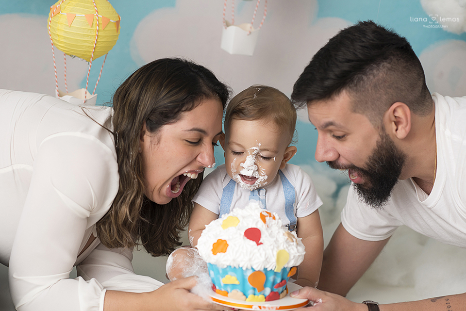Ensaio infantil; fotografia de acompanhamento; acompanhamento de bebes; fotografia infantil; estúdio especializado em fotografia infantil; fotografa infantil; bebes lindos; ensaio com bebês; 
fotografia de crianças; ensaio cake smash; smash the cake; cake