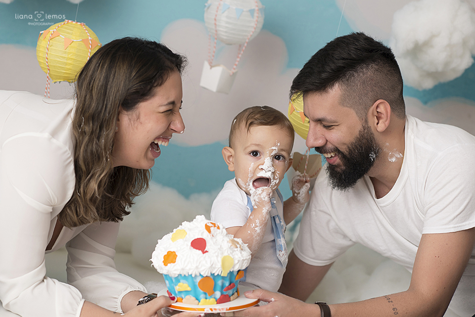 Ensaio infantil; fotografia de acompanhamento; acompanhamento de bebes; fotografia infantil; estúdio especializado em fotografia infantil; fotografa infantil; bebes lindos; ensaio com bebês; 
fotografia de crianças; ensaio cake smash; smash the cake; cake