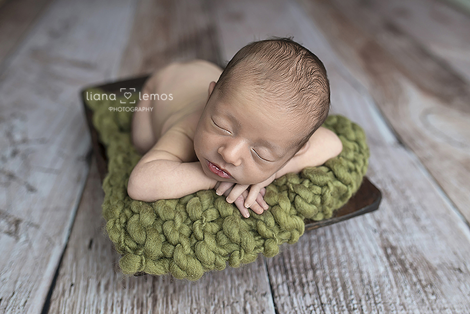 
ensaio newborn; estudio de fotografia de recém nascidos; fotografia newborn; fotos de bebes; ensaio de recém nascidos; estúdio especializado em newborn no rio de janeiro; baby; bebes; fotografa newborn no rio de janeiro
