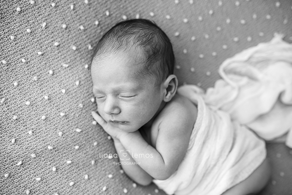 
ensaio newborn; estudio de fotografia de recém nascidos; fotografia newborn; fotos de bebes; ensaio de recém nascidos; estúdio especializado em newborn no rio de janeiro; baby; bebes; fotografa newborn no rio de janeiro
