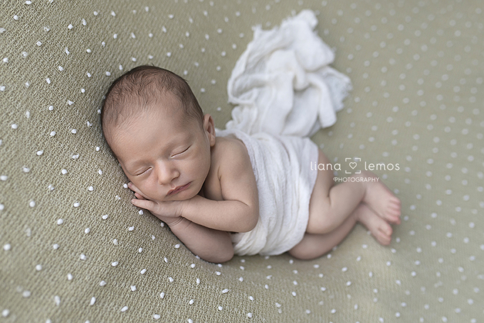 
ensaio newborn; estudio de fotografia de recém nascidos; fotografia newborn; fotos de bebes; ensaio de recém nascidos; estúdio especializado em newborn no rio de janeiro; baby; bebes; fotografa newborn no rio de janeiro
