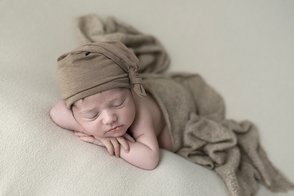 ensaio newborn; estudio de fotografia de recém nascidos; fotografia newborn; fotos de bebes; ensaio de recém nascidos; estúdio especializado em newborn no rio de janeiro; baby; bebes; fotografa newborn no rio de janeiro