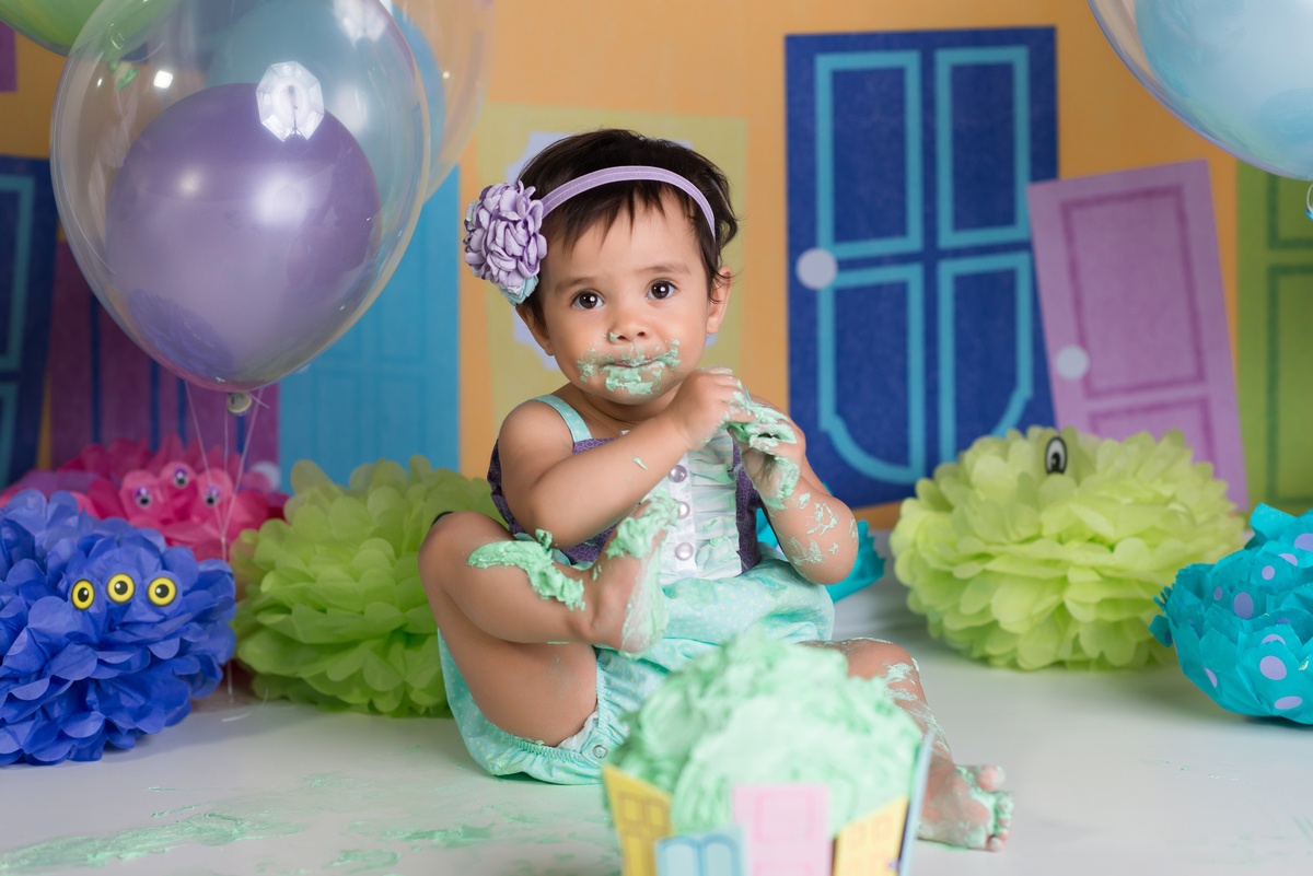 Ensaio-infantil; fotografia-de-acompanhamento; acompanhamento-de-bebes; fotografia-infantil; estúdio-especializado-em-fotografia-infantil; fotografa-infantil; bebes-lindos; ensaio-com-bebês; 
fotografia-de-crianças; cake-smash; smash-the-cake; liana-lemos