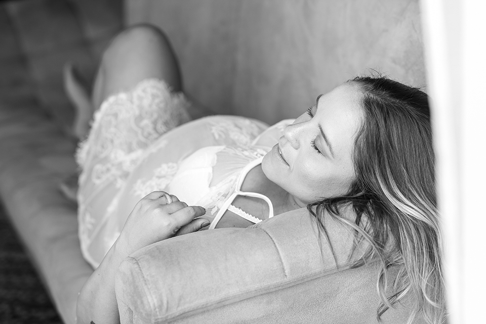 Ensaio-de-gestante-no-rio-de-janeiro; fotografia-de-gestante; fotografa-de-gestante-no-rio-de-janeiro; ensaio-de-gestante-lifestyle; ensaio-de-gestante-externo; estúdio-fotográfico-rio-de-janeiro; book-de-gestante, ensaio-de-gestante-intimista