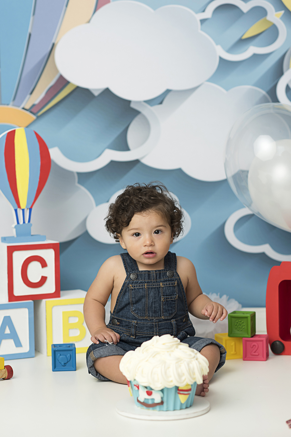 Ensaio-infantil; fotografia-de-acompanhamento; acompanhamento-de-bebes; fotografia-infantil; estúdio-especializado-em-fotografia-infantil; fotografa-infantil; bebes-lindos; ensaio-com-bebês; 
fotografia-de-crianças; cake-smash; smash-the-cake; liana-lemos