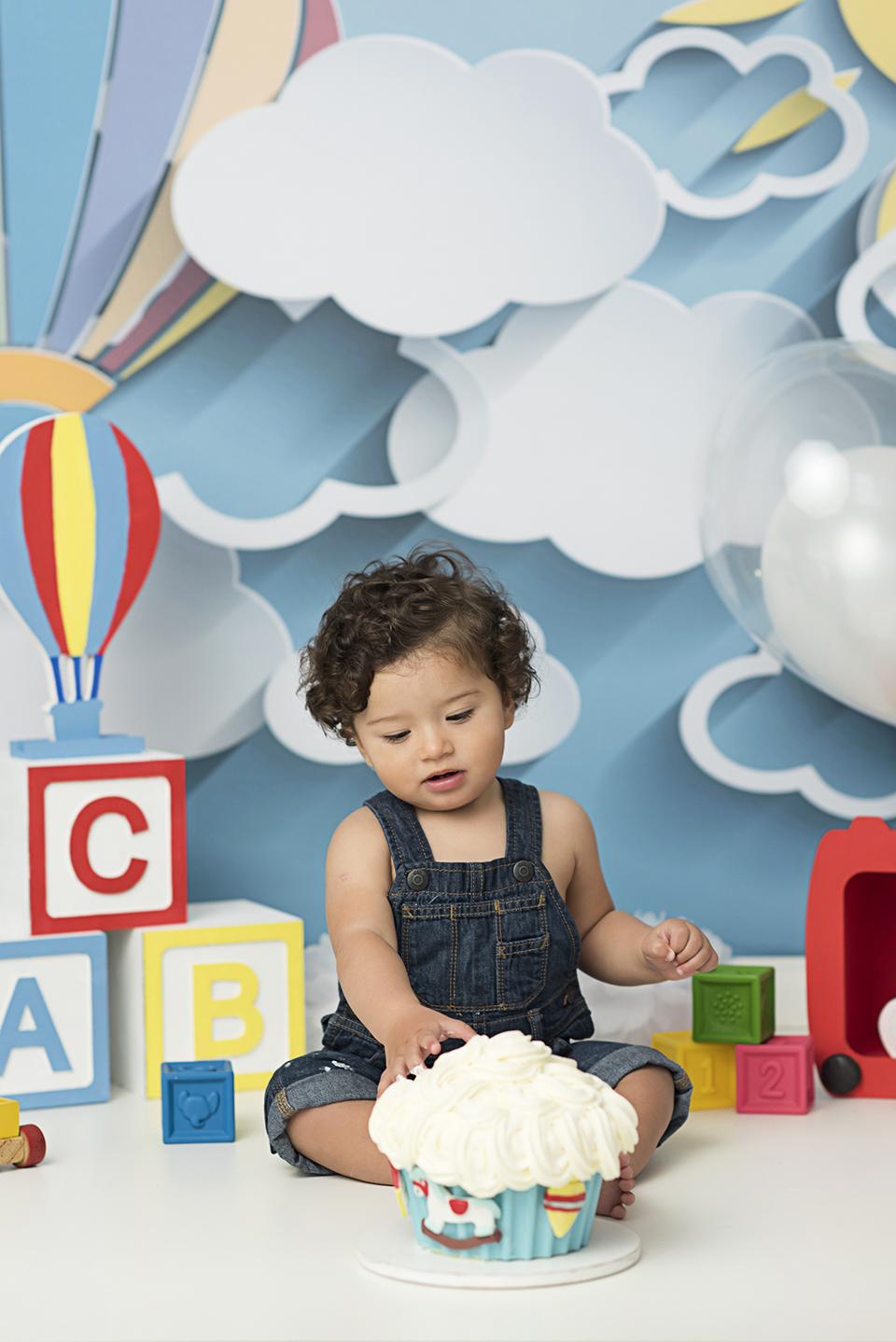 Ensaio-infantil; fotografia-de-acompanhamento; acompanhamento-de-bebes; fotografia-infantil; estúdio-especializado-em-fotografia-infantil; fotografa-infantil; bebes-lindos; ensaio-com-bebês; 
fotografia-de-crianças; cake-smash; smash-the-cake; liana-lemos