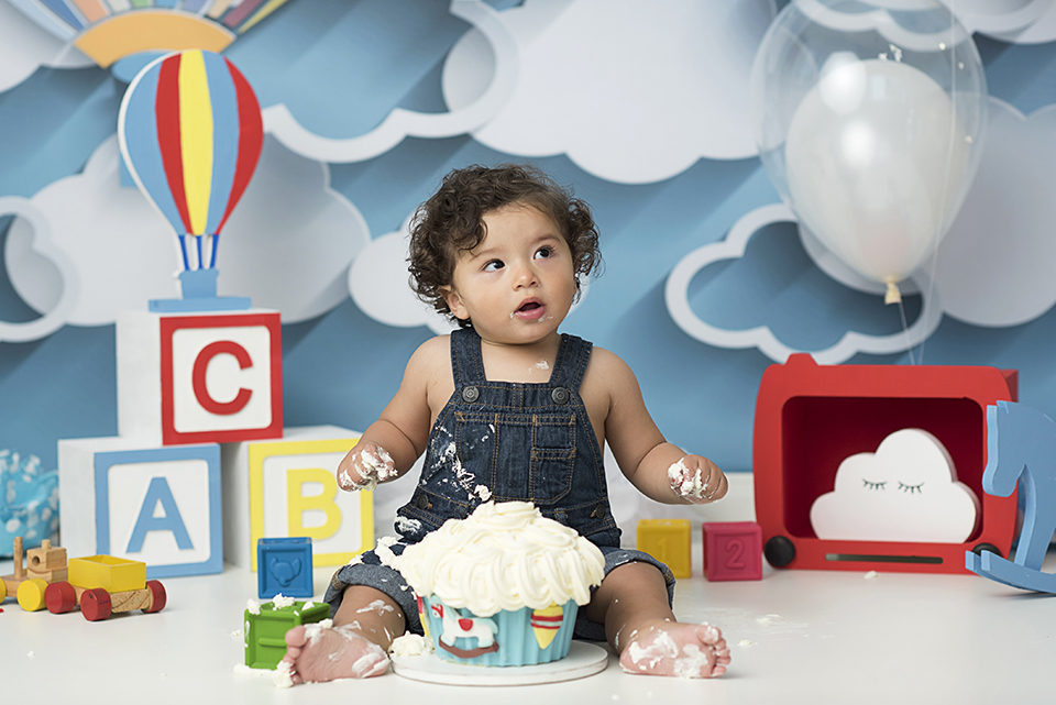 Ensaio-infantil; fotografia-de-acompanhamento; acompanhamento-de-bebes; fotografia-infantil; estúdio-especializado-em-fotografia-infantil; fotografa-infantil; bebes-lindos; ensaio-com-bebês; 
fotografia-de-crianças; cake-smash; smash-the-cake; liana-lemos