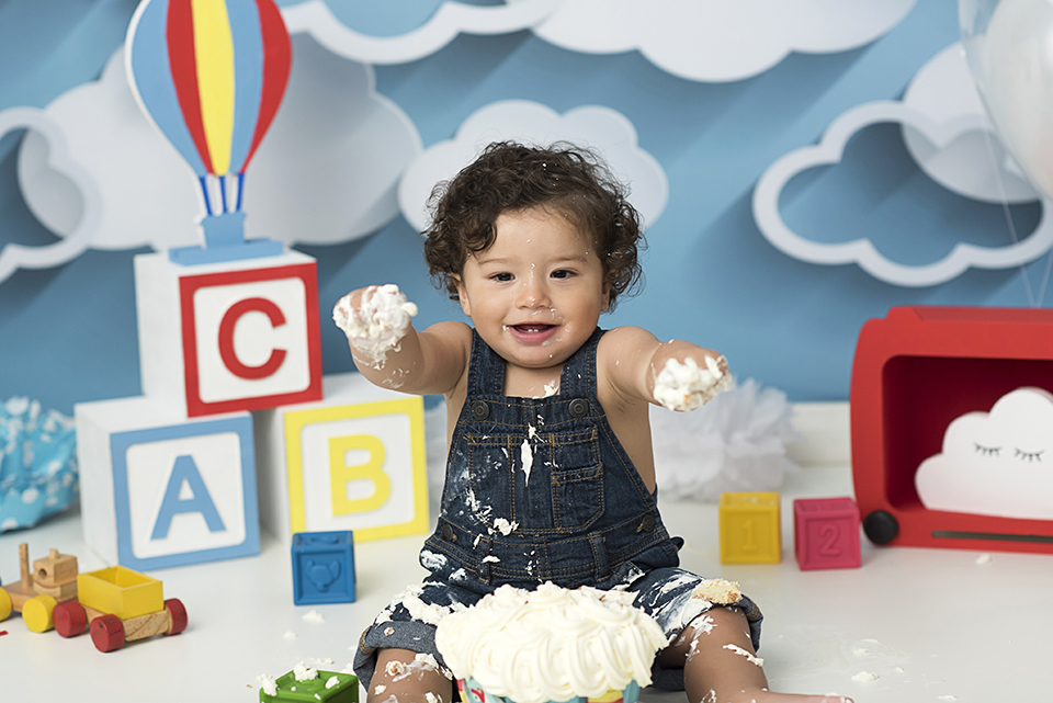 Ensaio-infantil; fotografia-de-acompanhamento; acompanhamento-de-bebes; fotografia-infantil; estúdio-especializado-em-fotografia-infantil; fotografa-infantil; bebes-lindos; ensaio-com-bebês; 
fotografia-de-crianças; cake-smash; smash-the-cake; liana-lemos