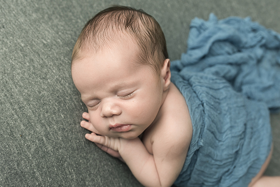 ensaio newborn; estudio de fotografia de recém nascidos; fotografia newborn; fotos de bebes; ensaio de recém nascidos; estúdio especializado em newborn no rio de janeiro; baby; bebes; fotografa newborn no rio de janeiro