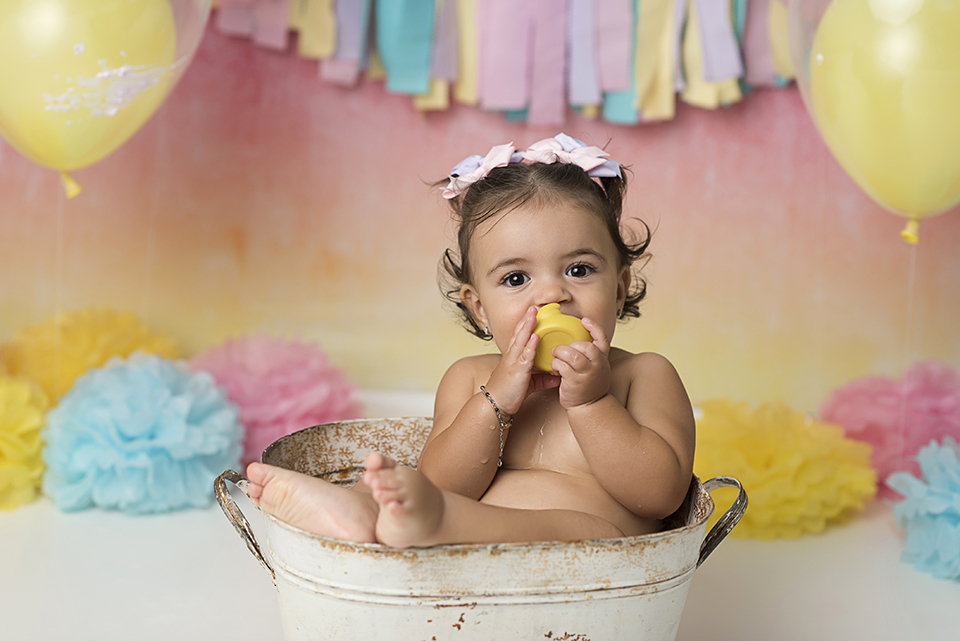 Ensaio-infantil; fotografia-de-acompanhamento; acompanhamento-de-bebes; fotografia-infantil; estúdio-especializado-em-fotografia-infantil; fotografa-infantil; bebes-lindos; ensaio-com-bebês; 
fotografia-de-crianças; cake-smash; smash-the-cake; liana-lemos