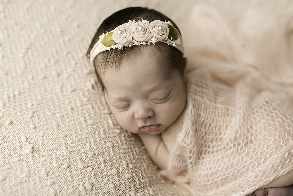  Ensaio-newborn; newborn-rio-de-janeiro; estudio-newborn; fotografia-newborn; ensaio-de-recem-nascido; fotografia-e-recem-nascido; fotografa-de-bebes; fotografa-de-bebes-rio-de-janeiro; estudio-especializado-em-fotografia-newborn