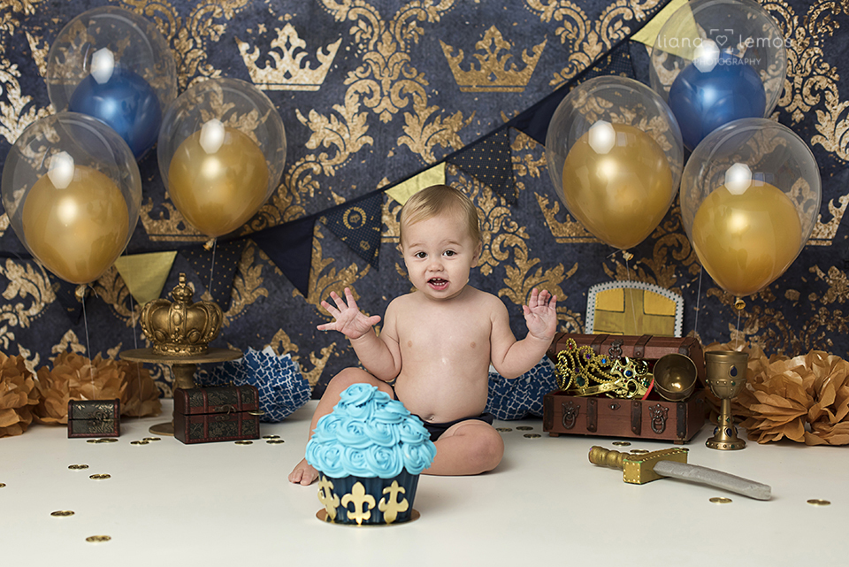 Ensaio-infantil; fotografia-de-acompanhamento; acompanhamento-de-bebes; fotografia-infantil; estúdio-especializado-em-fotografia-infantil; fotografa-infantil; bebes-lindos; ensaio-com-bebês; 
fotografia-de-crianças; cake-smash; smash-the-cake; liana-lemos