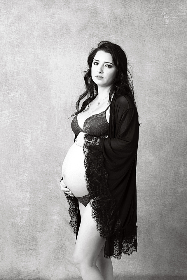 Ensaio-de-gestante-no-rio-de-janeiro; fotografia-de-gestante; fotografa-de-gestante-no-rio-de-janeiro; ensaio-de-gestante-lifestyle; ensaio-de-gestante-externo; estúdio-fotográfico-rio-de-janeiro; book-de-gestante, ensaio-de-gestante-intimista; ensaio-de-