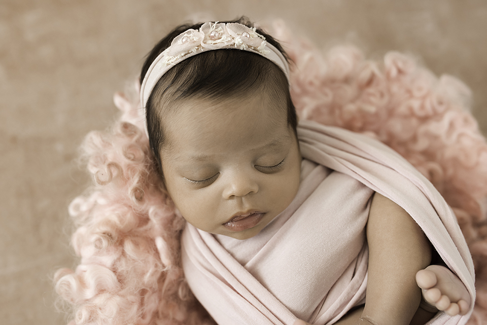  Ensaio-newborn; newborn-rio-de-janeiro; estudio-newborn; fotografia-newborn; ensaio-de-recem-nascido; fotografia-e-recem-nascido; fotografa-de-bebes; fotografa-de-bebes-rio-de-janeiro; estudio-especializado-em-fotografia-newborn
