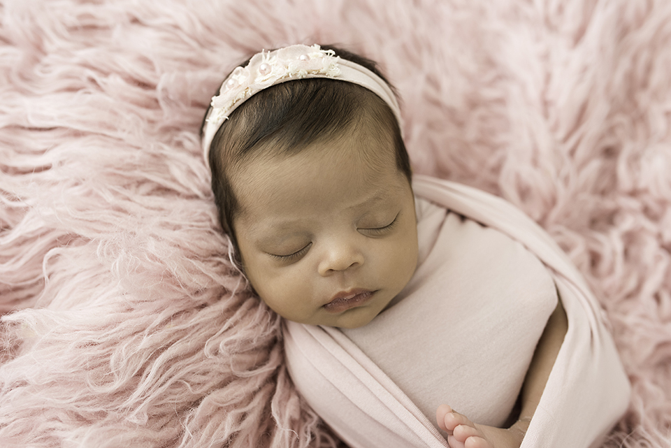  Ensaio-newborn; newborn-rio-de-janeiro; estudio-newborn; fotografia-newborn; ensaio-de-recem-nascido; fotografia-e-recem-nascido; fotografa-de-bebes; fotografa-de-bebes-rio-de-janeiro; estudio-especializado-em-fotografia-newborn
