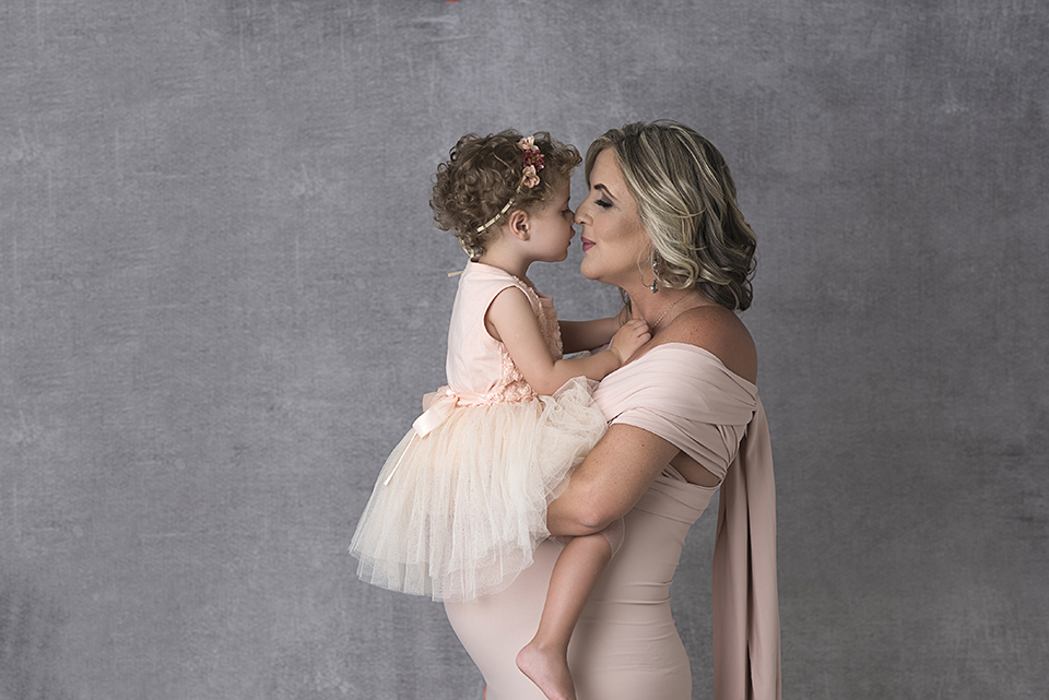 
Ensaio-de-gestante-no-rio-de-janeiro; fotografia-de-gestante; fotografa-de-gestante-no-rio-de-janeiro; ensaio-de-gestante-lifestyle; ensaio-de-gestante-externo; estúdio-fotográfico-rio-de-janeiro; book-de-gestante, ensaio-de-gestante-intimista; ensaio-de