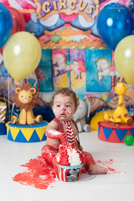 Ensaio-infantil; fotografia-de-acompanhamento; acompanhamento-de-bebes; fotografia-infantil; estúdio-especializado-em-fotografia-infantil; fotografa-infantil; bebes-lindos; ensaio-com-bebês; 
fotografia-de-crianças; cake-smash; smash-the-cake; liana-lemos