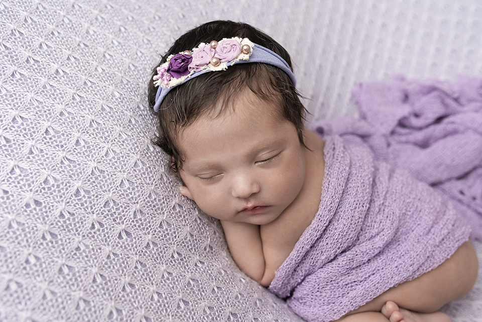 #fotografianewborn #newbornrj #newbron #fotografanewborn #newborphotos #newbornphotography #inspiredbycolors #maedemenina #maedemenino #maternidade #maesrj #instababy #bebes #ensaioderecemnascido #recemnascido #fotografanewborn #fotografadefamilia #fotogr