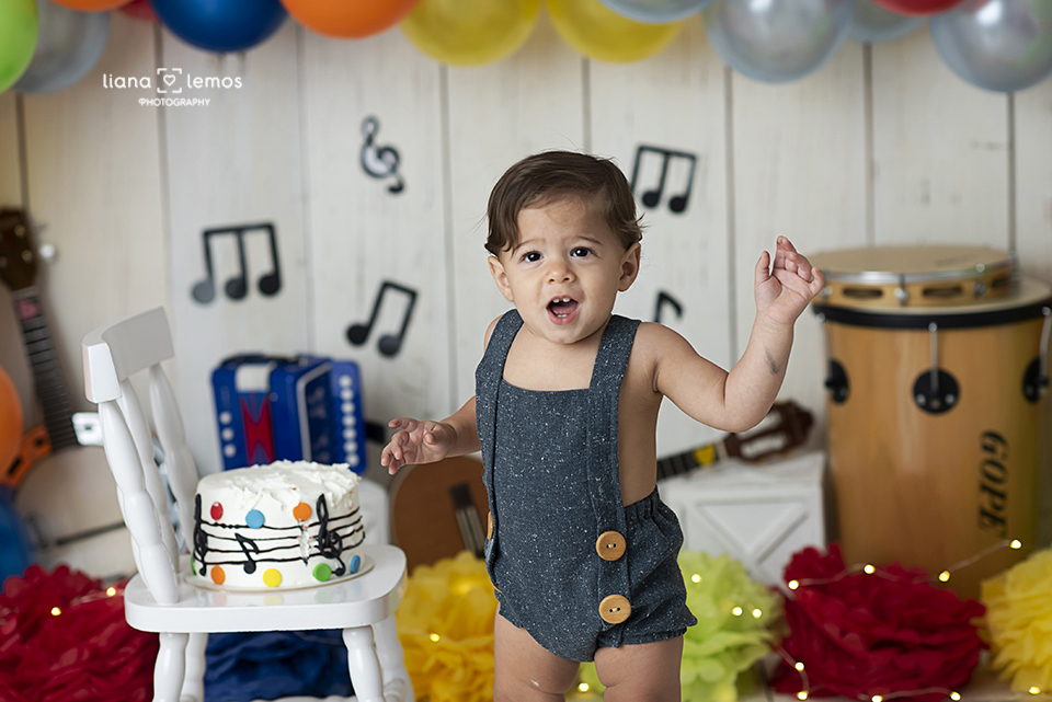 Ensaio-infantil; fotografia-de-acompanhamento; acompanhamento-de-bebes; fotografia-infantil; estúdio-especializado-em-fotografia-infantil; fotografa-infantil; bebes-lindos; ensaio-com-bebês; 
fotografia-de-crianças; cake-smash; smash-the-cake; liana-lemos