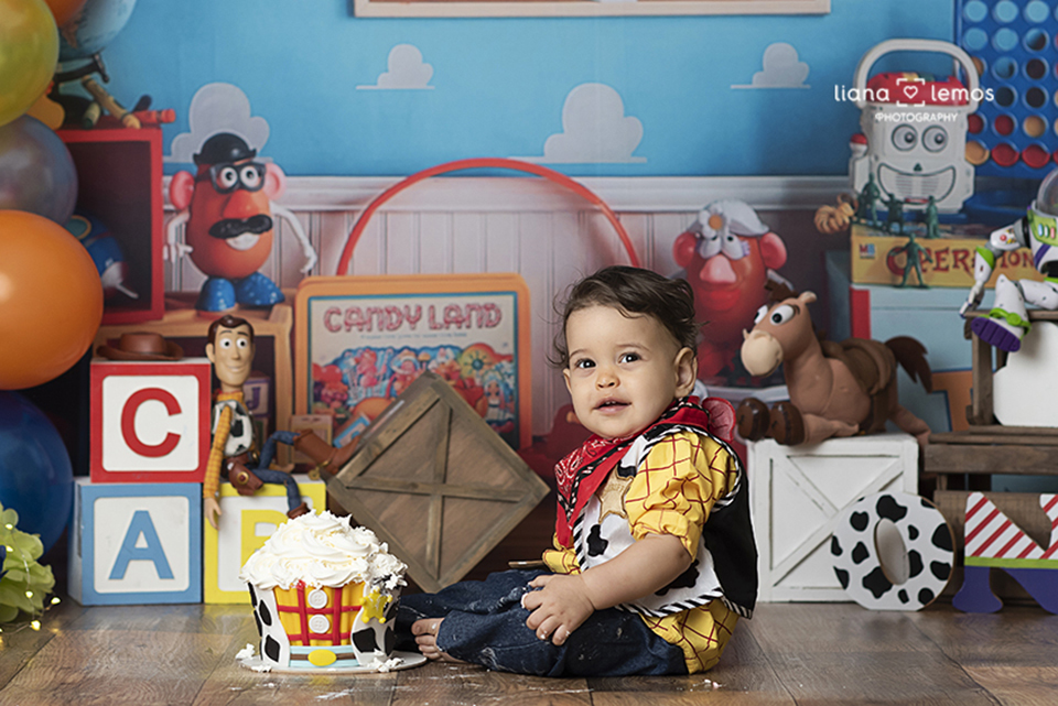 Ensaio-infantil; fotografia-de-acompanhamento; acompanhamento-de-bebes; fotografia-infantil; estúdio-especializado-em-fotografia-infantil; fotografa-infantil; bebes-lindos; ensaio-com-bebês; 
fotografia-de-crianças; cake-smash; smash-the-cake; liana-lemos