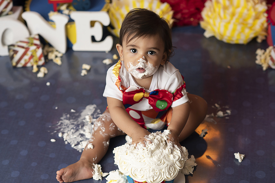 Smash_the_cake_circo